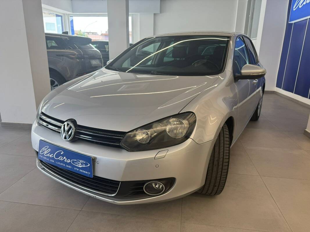 Volkswagen Golf 5p 1.6 tdi Comfortline - Immagine 4