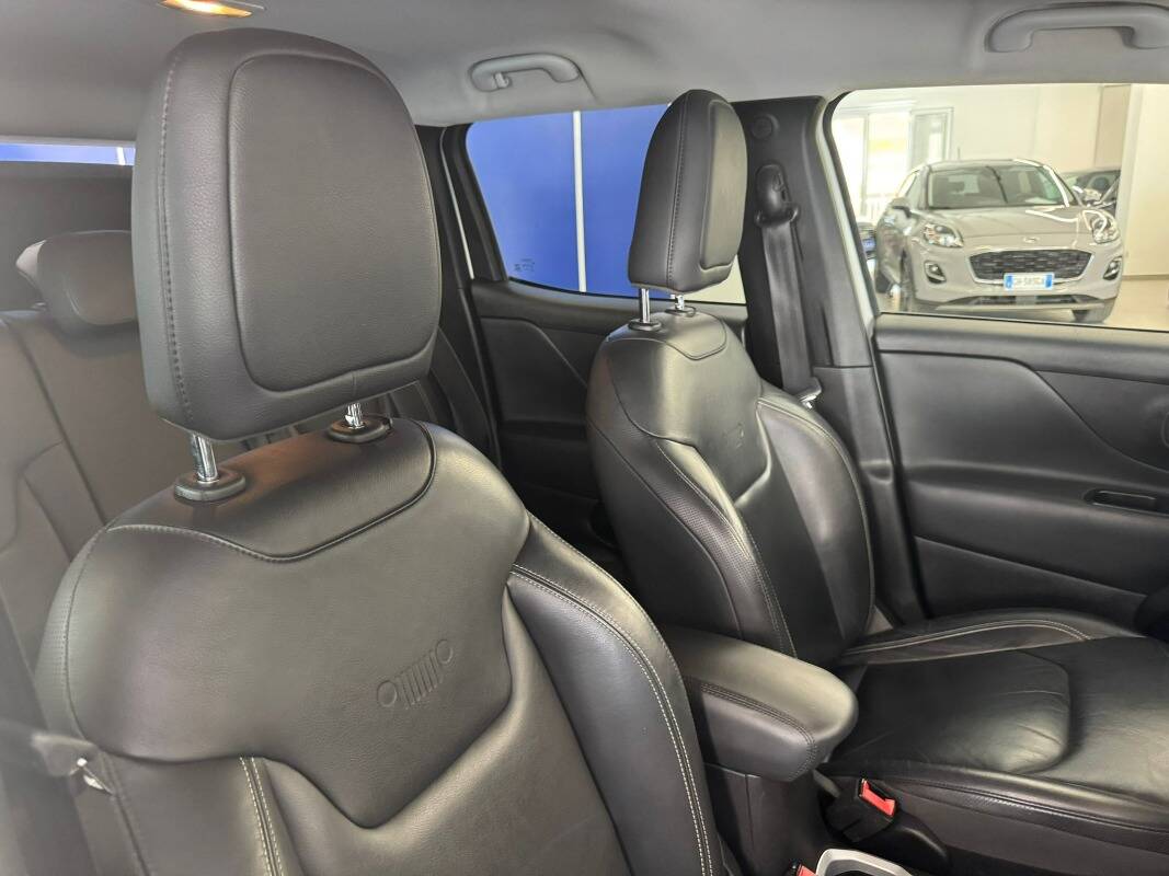 Jeep Renegade 1.6 mjt Limited fwd 120cv auto - Immagine 11