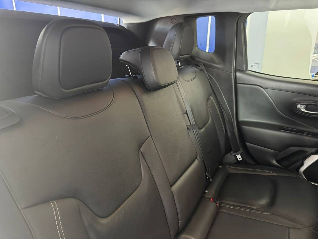 Jeep Renegade 1.6 mjt Limited fwd 120cv auto - Immagine 18