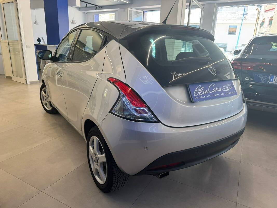 Lancia Ypsilon 1.3 mjt Gold s&s 95cv E5+ - Immagine 7