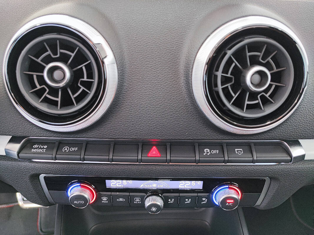 Audi S3 2.0 tfsi quattro 310cv s-tronic - Immagine 20