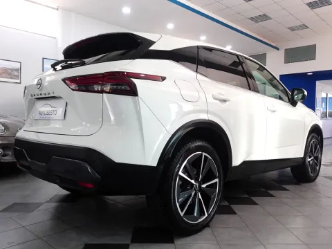 Nissan Qashqai 1.3 mhev Tekna 2wd 158cv xtronic - Immagine 4