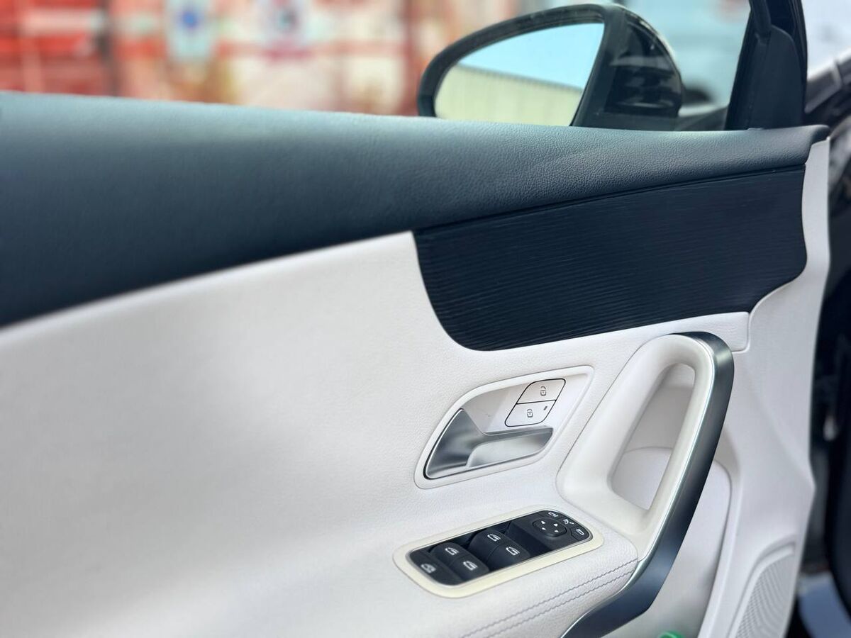 Mercedes A 200 Premium - Immagine 18