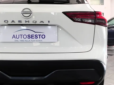 Nissan Qashqai 1.3 mhev Tekna 2wd 158cv xtronic - Immagine 7