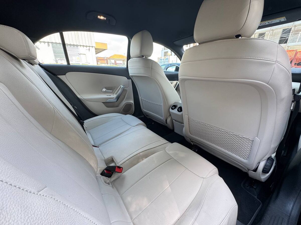 Mercedes A 200 Premium - Immagine 27