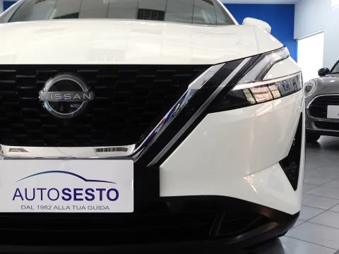 Nissan Qashqai 1.3 mhev Tekna 2wd 158cv xtronic - Immagine 10