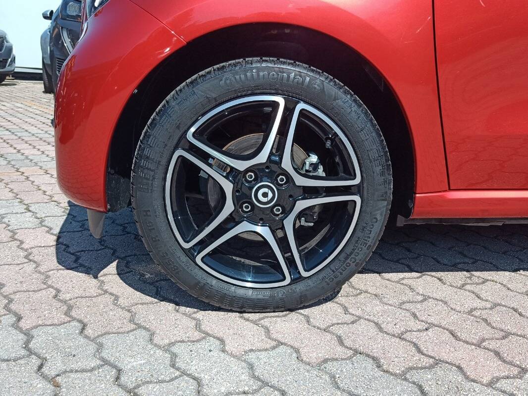 Smart Forfour 0.9 t Prime 90cv twinamic my19 - Immagine 3