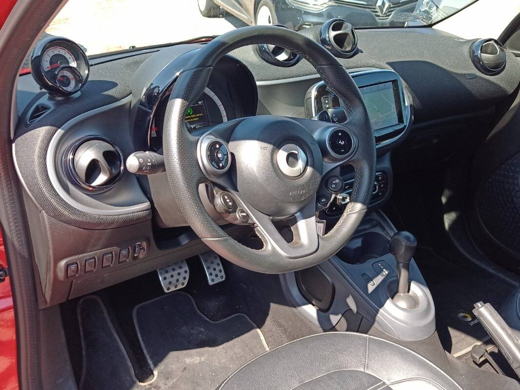 Smart Forfour 0.9 t Prime 90cv twinamic my19 - Immagine 4