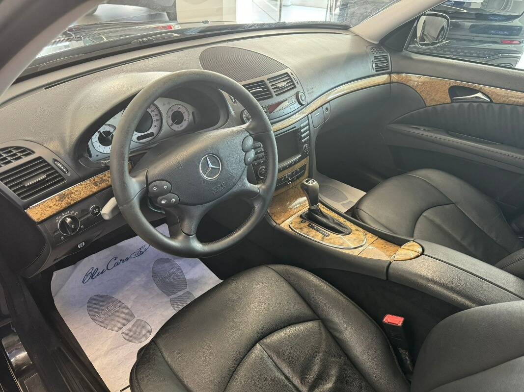 Mercedes E 320 cdi V6 evo Avantgarde auto FL - Immagine 9