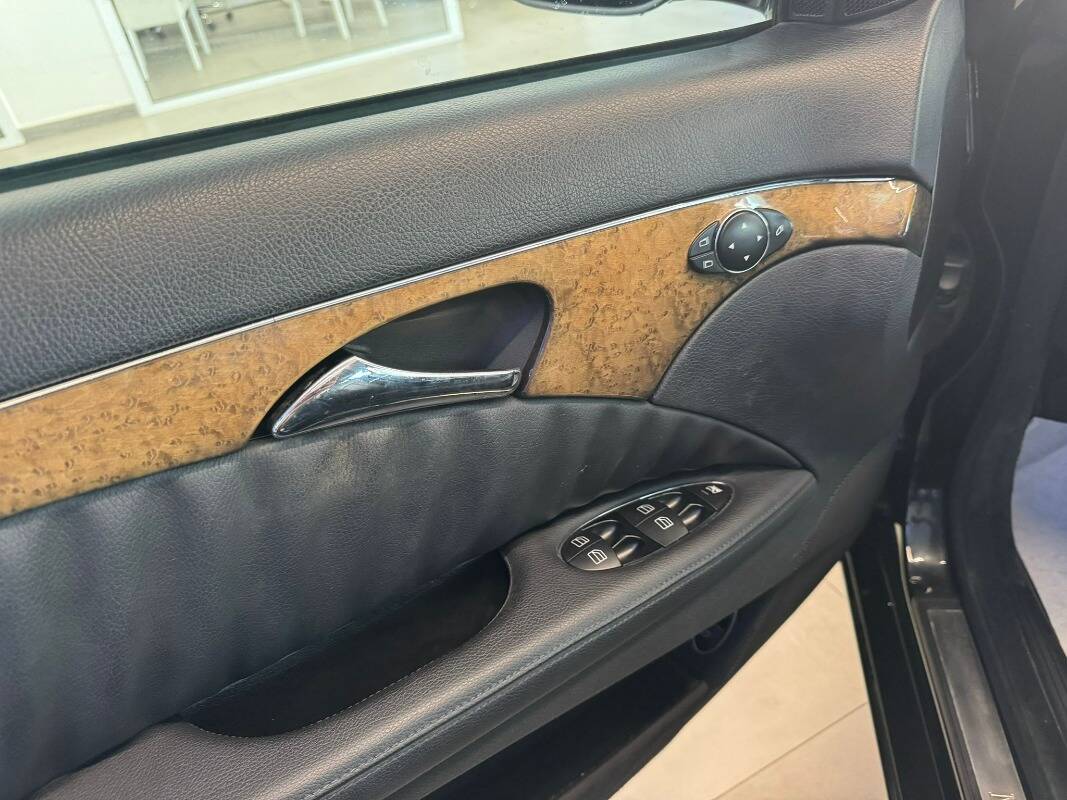 Mercedes E 320 cdi V6 evo Avantgarde auto FL - Immagine 11