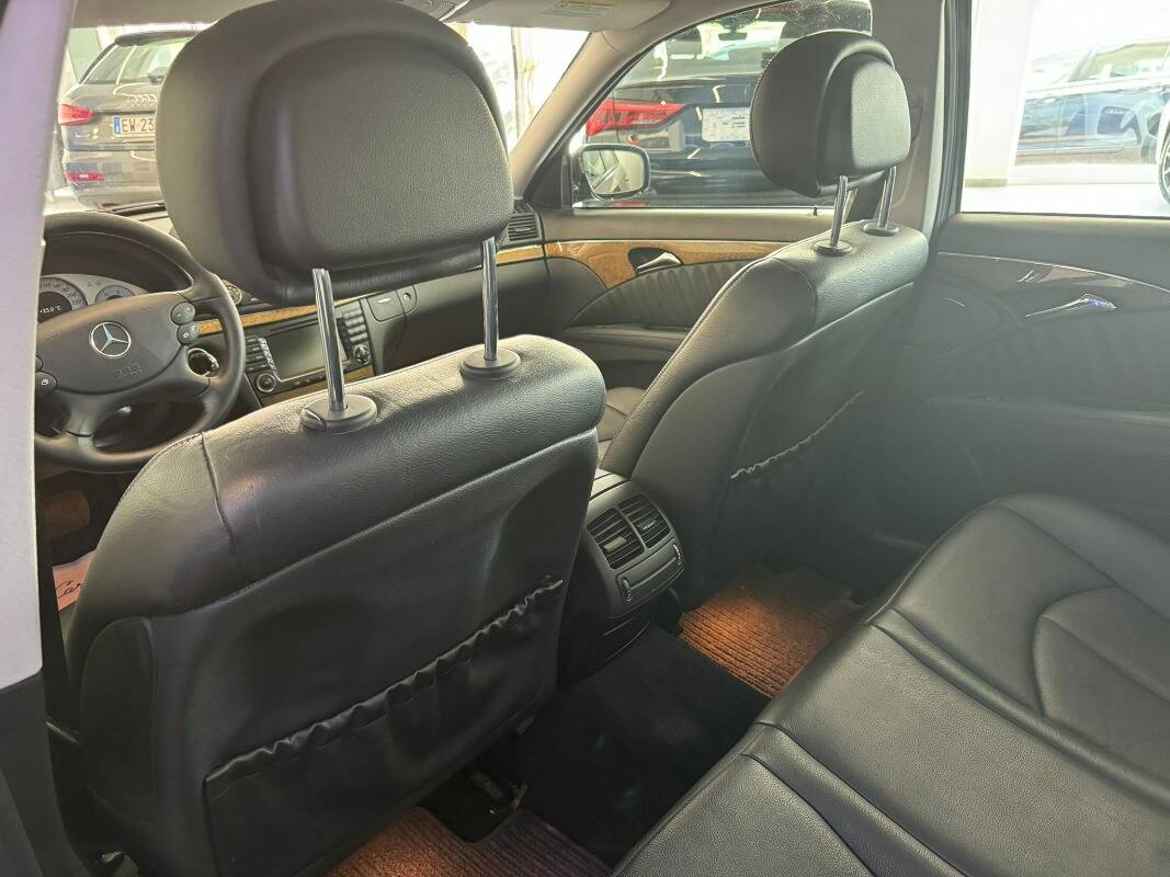 Mercedes E 320 cdi V6 evo Avantgarde auto FL - Immagine 13