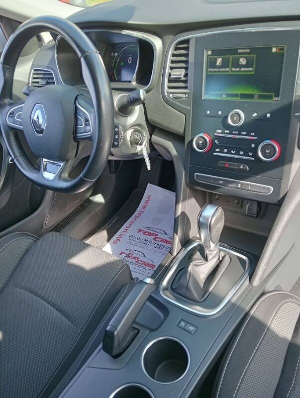 Renault Megane Sporter 1.5 dci energy Intens 110cv edc - Immagine 11