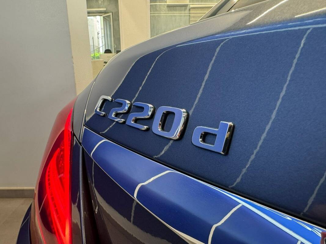 Mercedes C 220 d Premium 4matic auto - Immagine 11