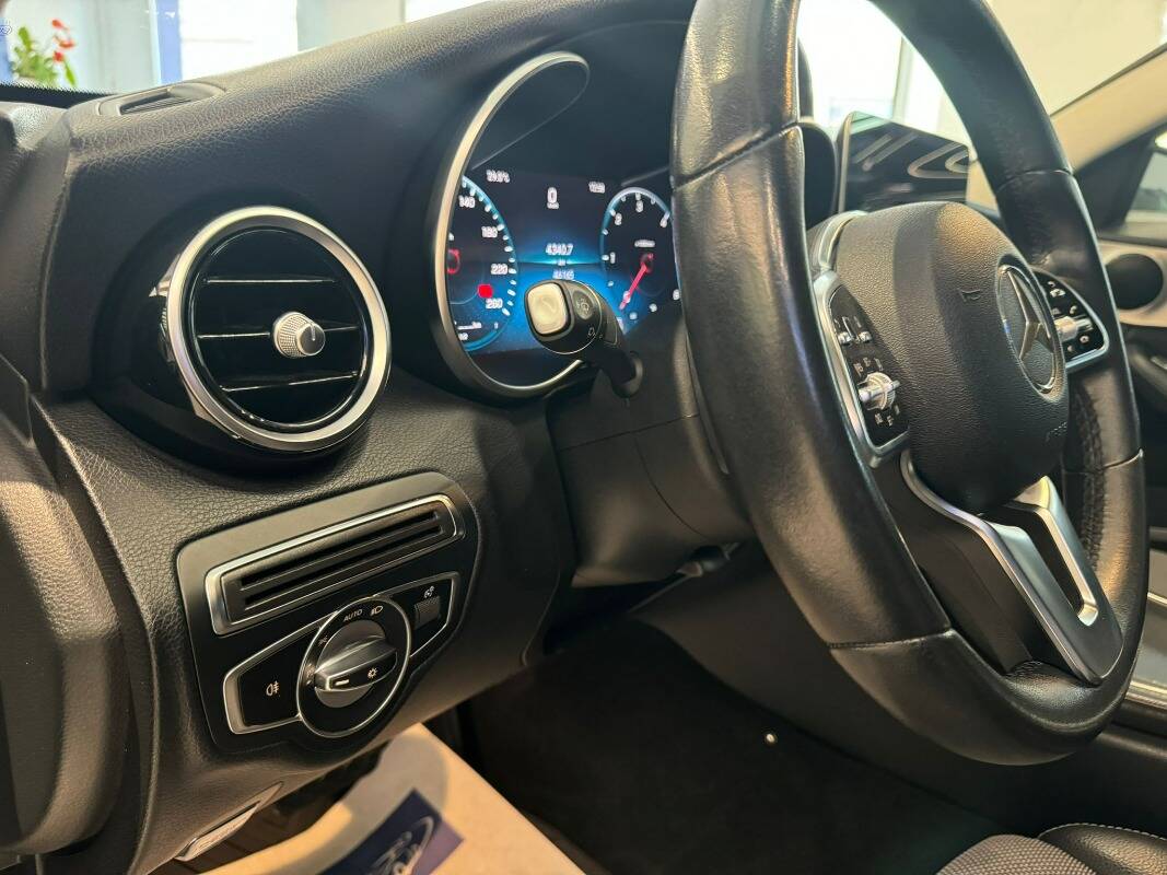 Mercedes C 220 d Premium 4matic auto - Immagine 14