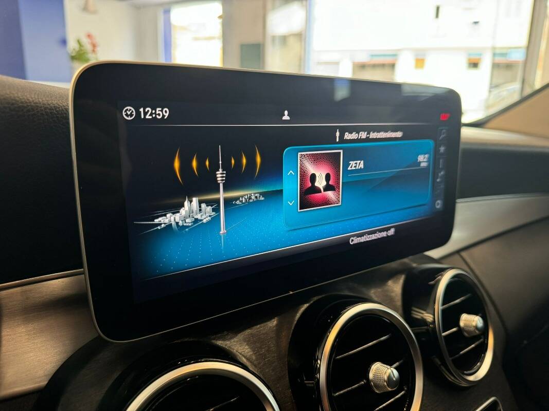 Mercedes C 220 d Premium 4matic auto - Immagine 18