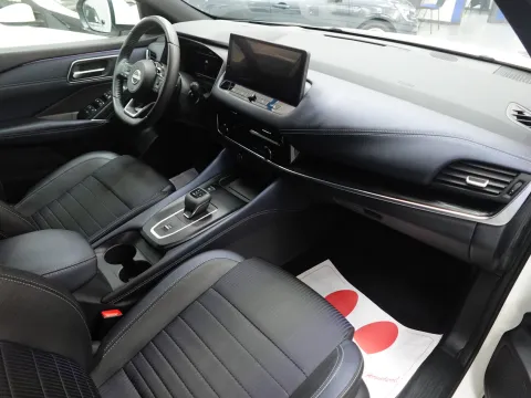 Nissan Qashqai 1.3 mhev Tekna 2wd 158cv xtronic - Immagine 29