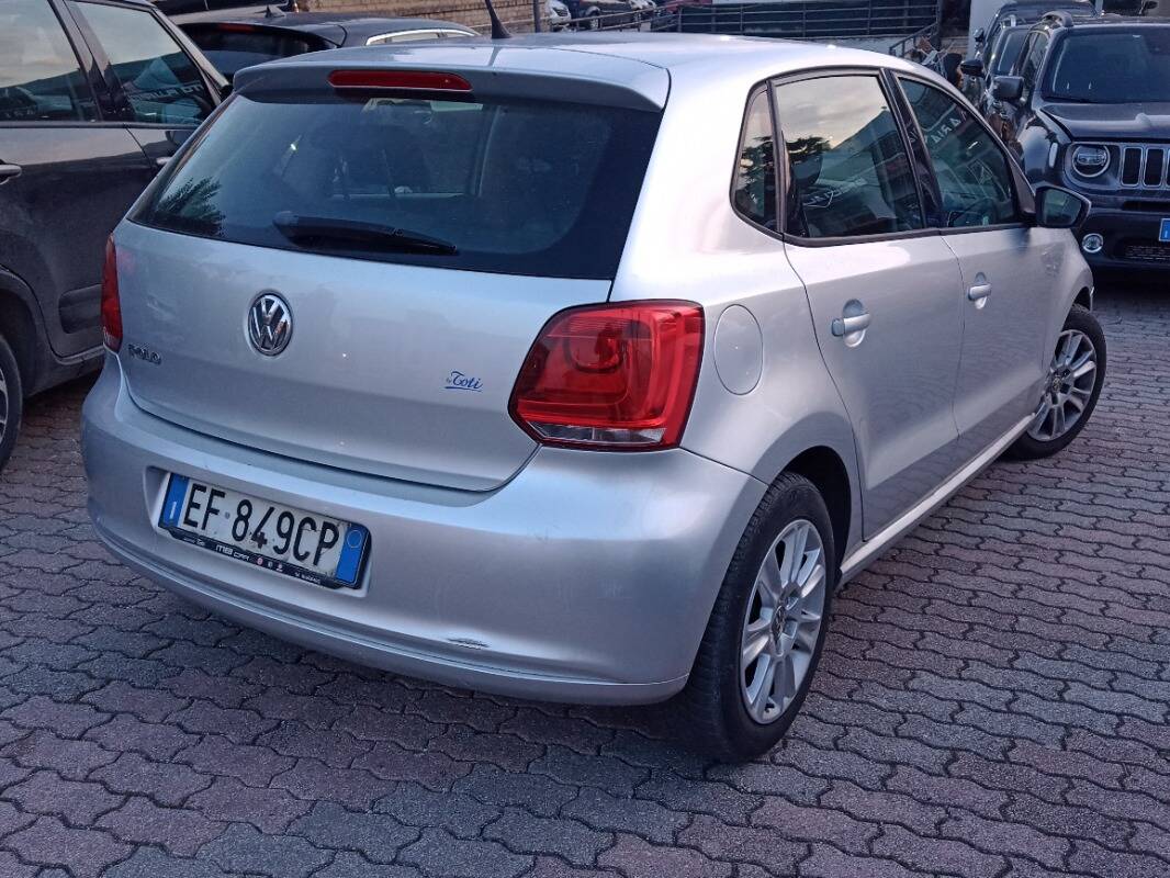 Volkswagen Polo 5p 1.2 Comfortline 70cv - Immagine 2