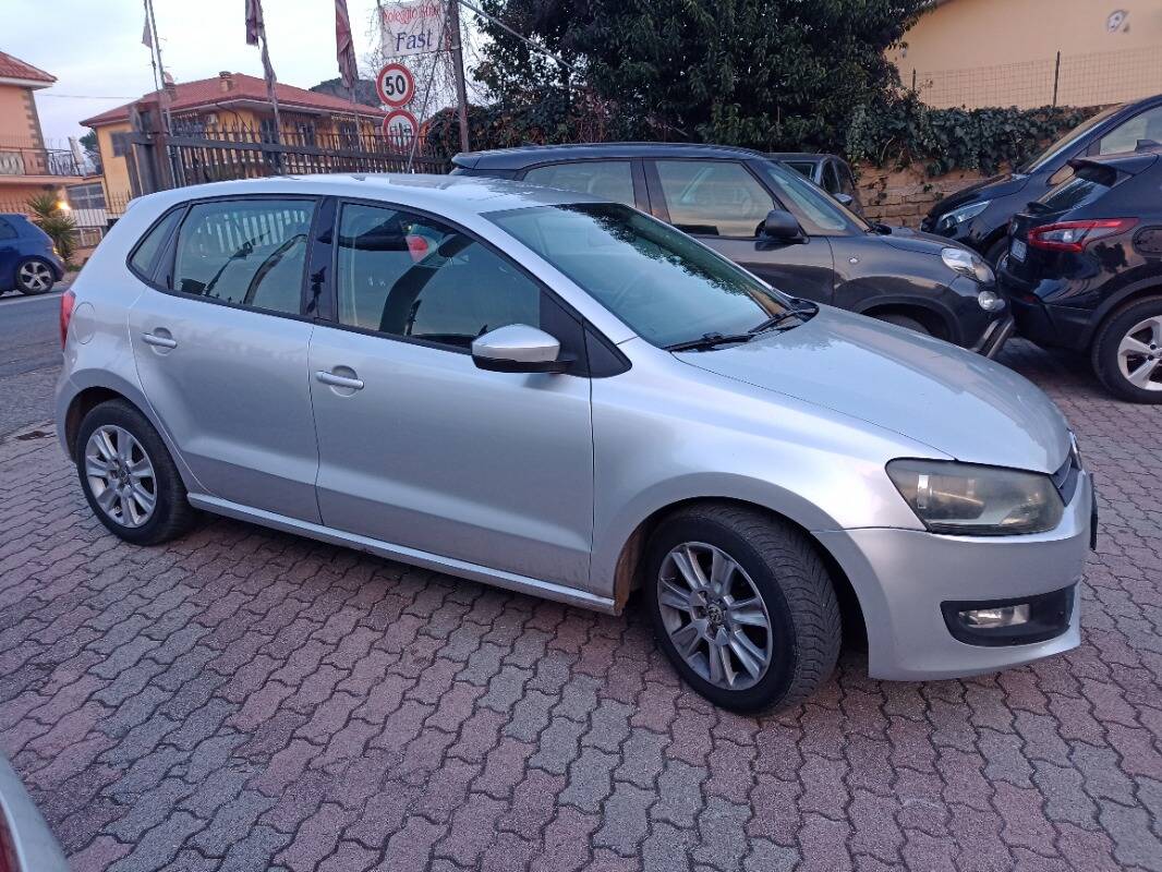 Volkswagen Polo 5p 1.2 Comfortline 70cv - Immagine 4