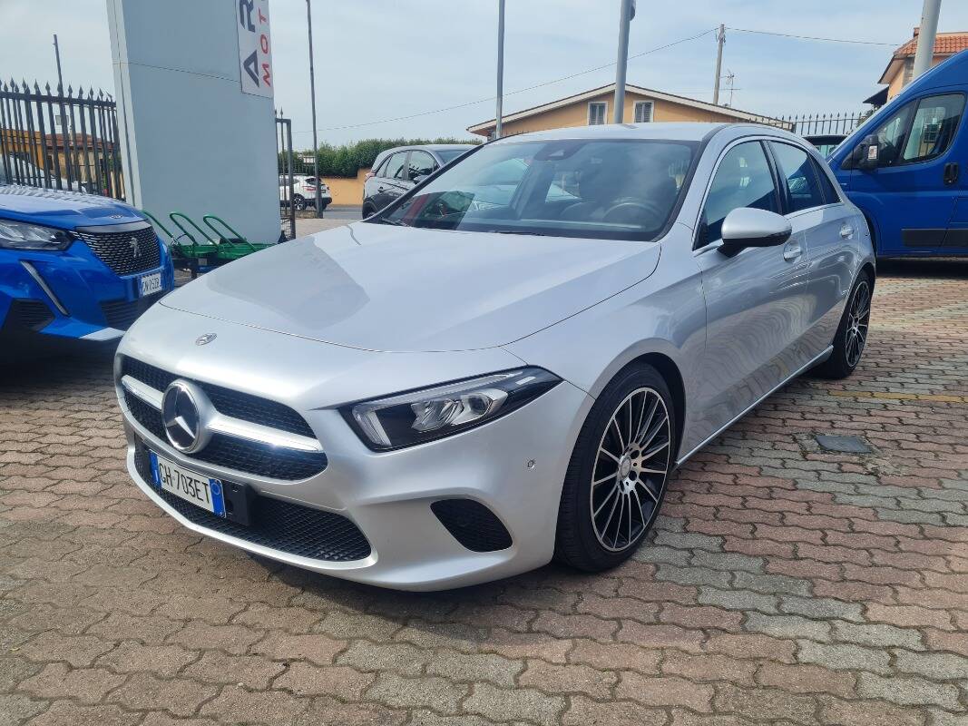 Mercedes A 220 Premium 4matic auto - Immagine 1