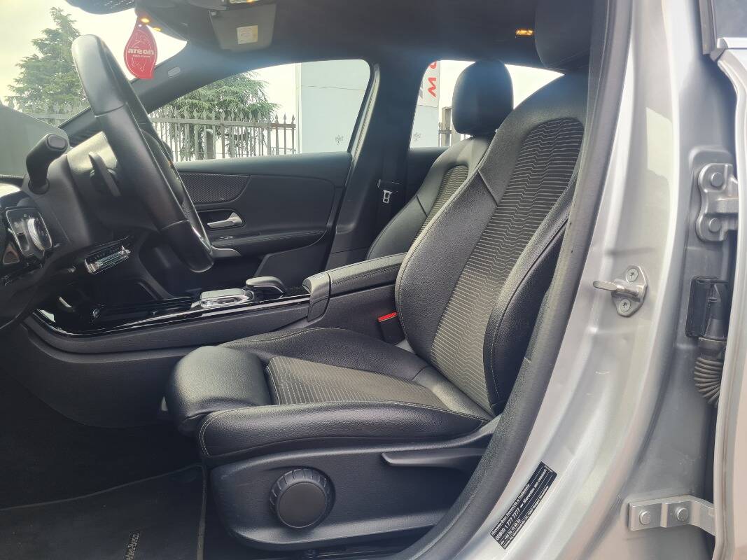 Mercedes A 220 Premium 4matic auto - Immagine 6