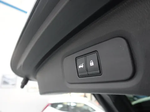 Nissan Qashqai 1.3 mhev Tekna 2wd 158cv xtronic - Immagine 32