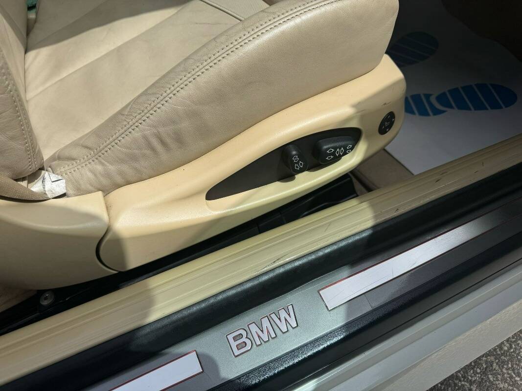 BMW 635d Cabrio auto - Immagine 21