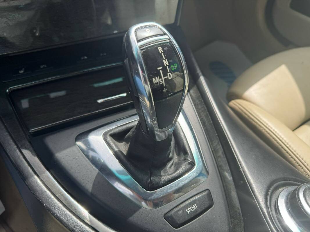 BMW 635d Cabrio auto - Immagine 23