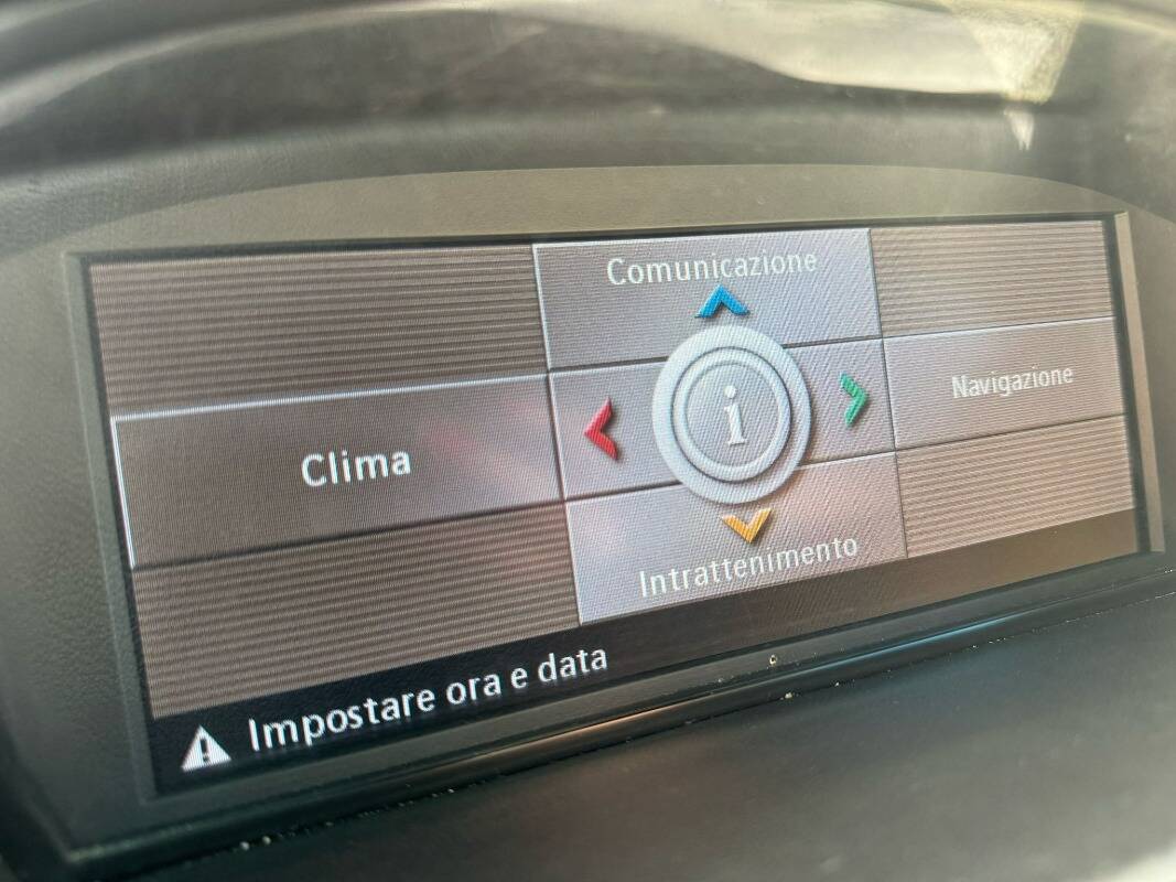 BMW 635d Cabrio auto - Immagine 26