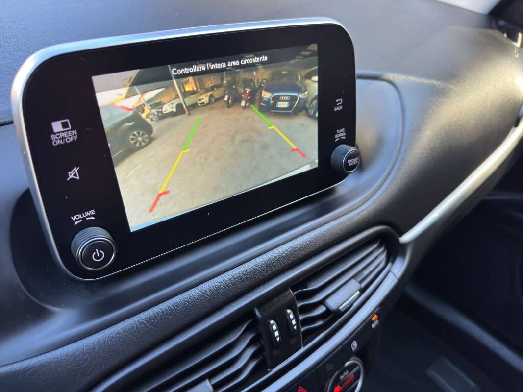 Fiat Tipo SW 1.6 mjt Lounge s&s 120cv dct my20 - Immagine 18