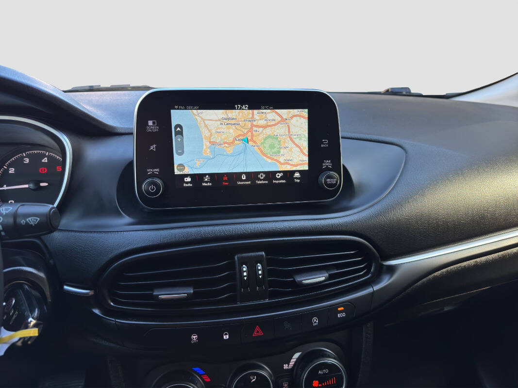 Fiat Tipo SW 1.6 mjt Lounge s&s 120cv dct my20 - Immagine 19