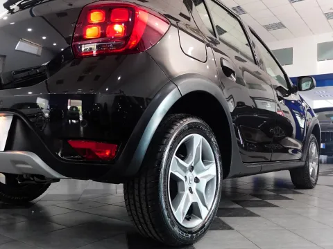Dacia Sandero Stepway 0.9 tce Comfort s&s 90cv my19 - Immagine 8