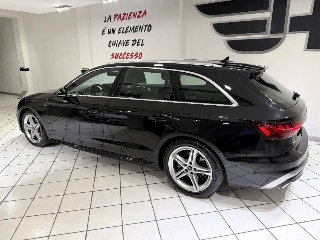Audi A4 Avant 35 2.0 tdi mhev S Line edition 163cv s-tronic - Immagine 4