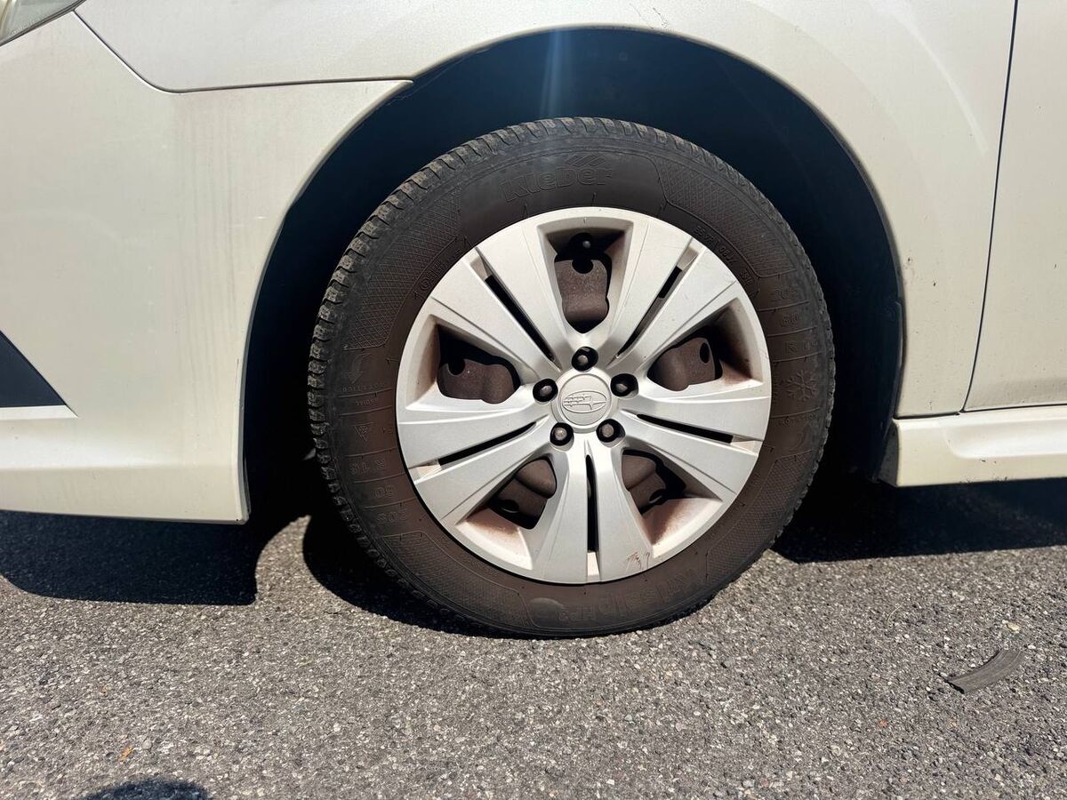 Subaru Legacy SW 2.0d Trend (va) 6mt - Immagine 10