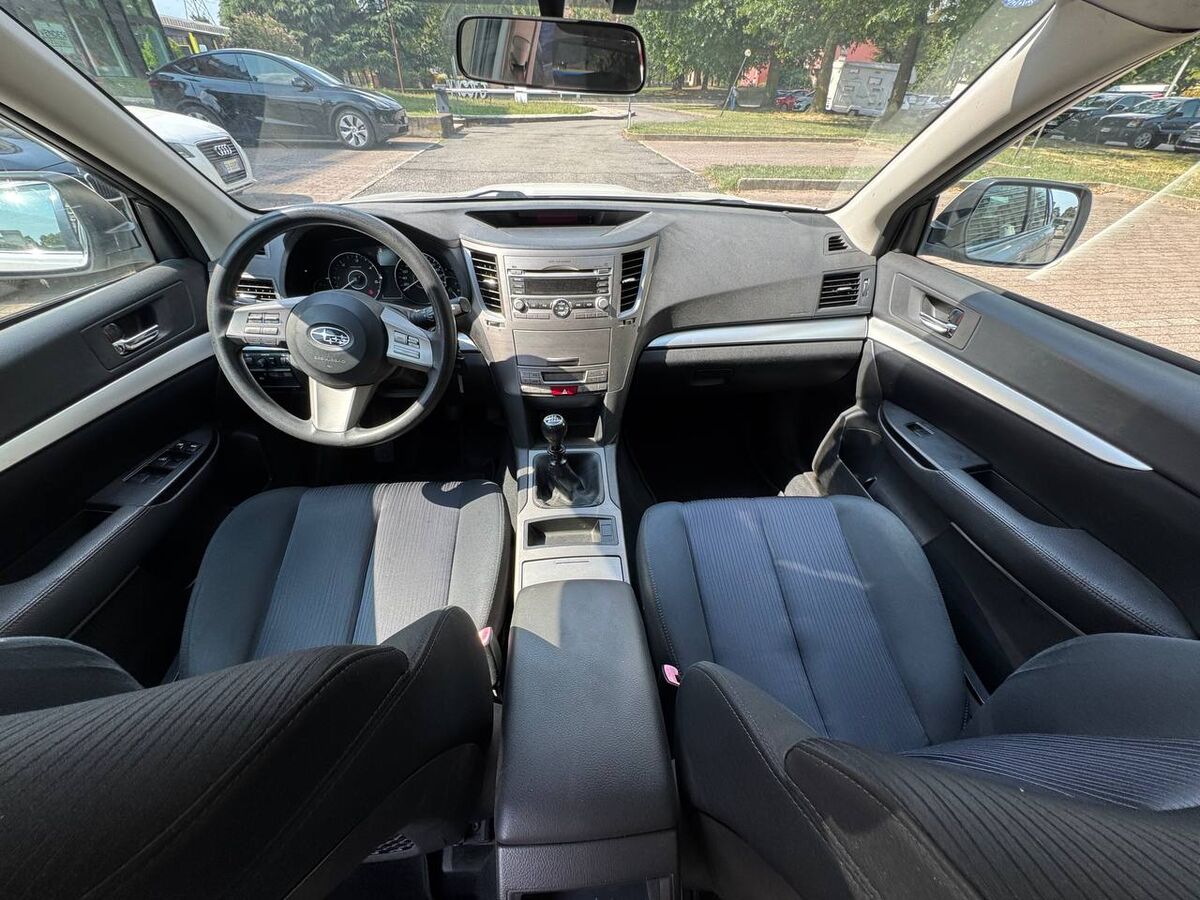 Subaru Legacy SW 2.0d Trend (va) 6mt - Immagine 13