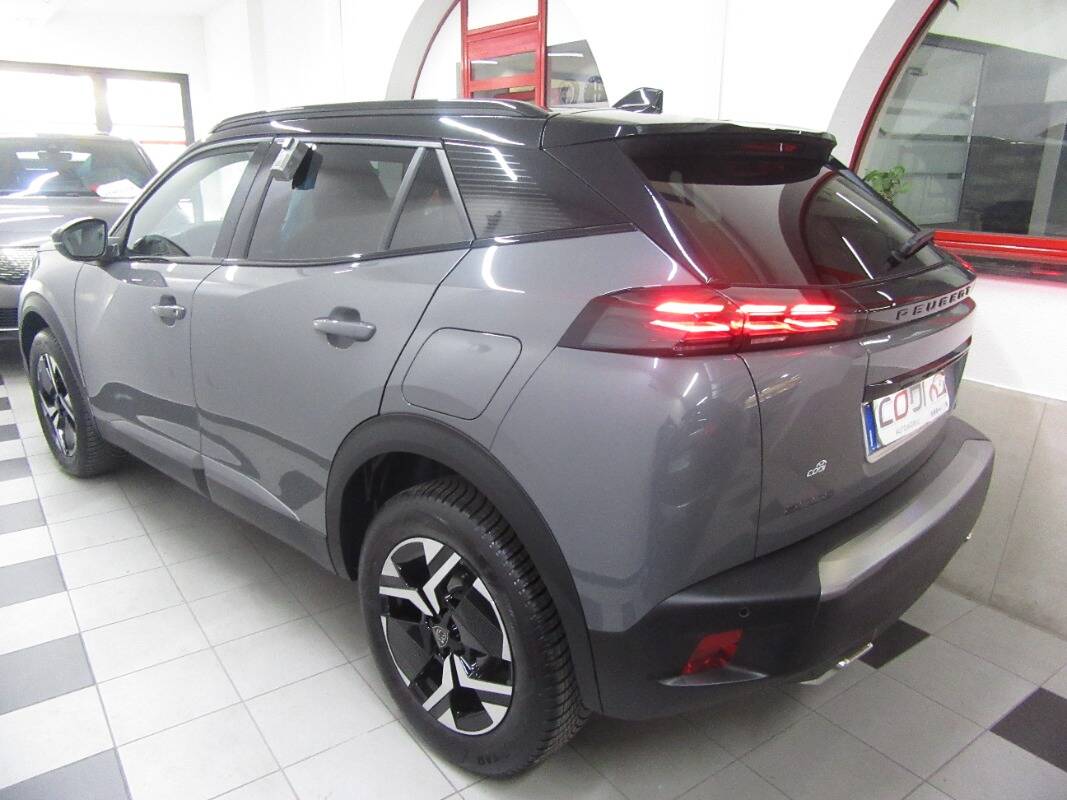 Peugeot 2008 1.2 puretech GT s&s 130cv eat8 - Immagine 4