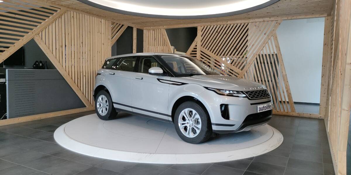 Land Rover Range Rover Evoque 2.0d i4 mhev SE awd 150cv auto - Immagine 3