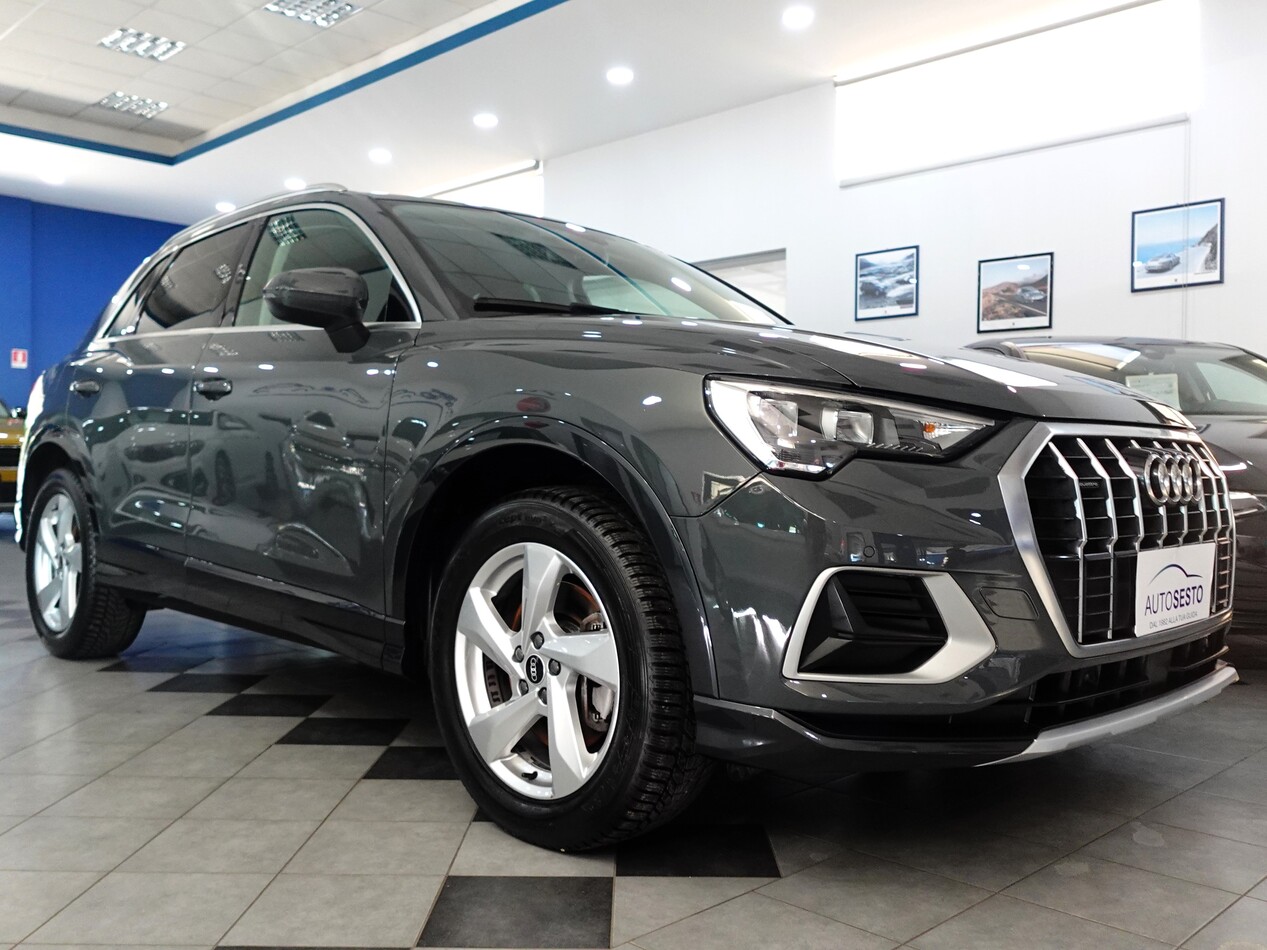 Audi Q3 40 2.0 tdi Business Advanced quattro 200cv s-tronic - Immagine 3