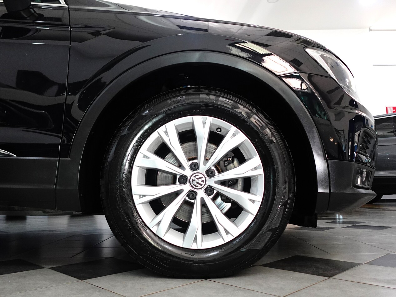 Volkswagen Tiguan 2.0 tdi Business 150cv - Immagine 12