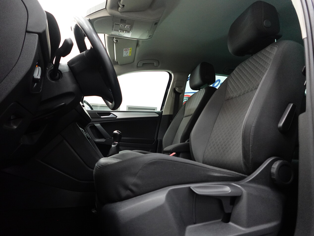 Volkswagen Tiguan 2.0 tdi Business 150cv - Immagine 24