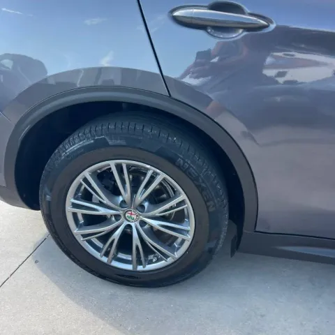 Alfa Romeo Stelvio 2.2 t Business Q4 190cv auto my19 - Immagine 19