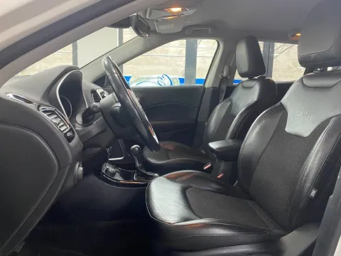 Jeep Compass 2.0 mjt Limited 4wd 140cv auto - Immagine 16