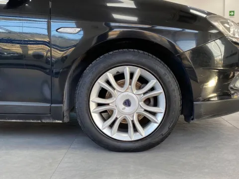 Lancia Delta 1.6 mjt Business 120cv selectronic dpf - Immagine 9