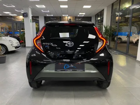 Toyota Aygo X 1.0 Trend 72cv s-cvt - Immagine 5