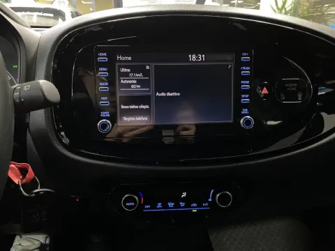 Toyota Aygo X 1.0 Trend 72cv s-cvt - Immagine 16