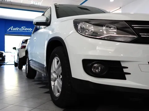 Volkswagen Tiguan 2.0 tdi bm Sport&Style 110cv E6 - Immagine 11