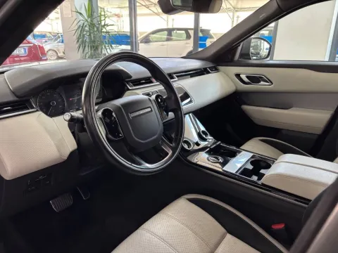 Land Rover Range Rover Velar 2.0d i4 R-Dynamic HSE 240cv auto my19 - Immagine 9
