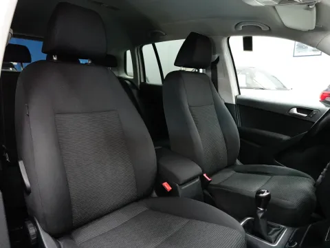 Volkswagen Tiguan 2.0 tdi bm Sport&Style 110cv E6 - Immagine 25
