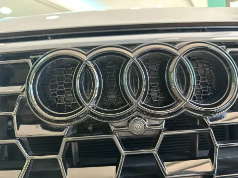 Audi Q3 Sportback RS 2.5 quattro s-tronic - Immagine 32