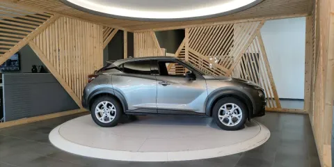 Nissan Juke 1.0 dig-t N-Connecta 114cv - Immagine 4