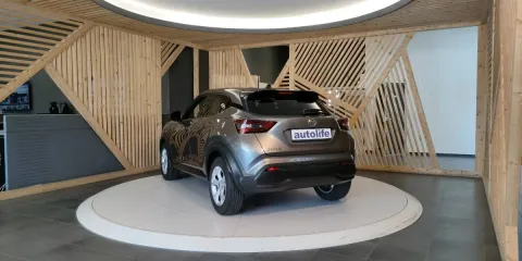 Nissan Juke 1.0 dig-t N-Connecta 114cv - Immagine 8